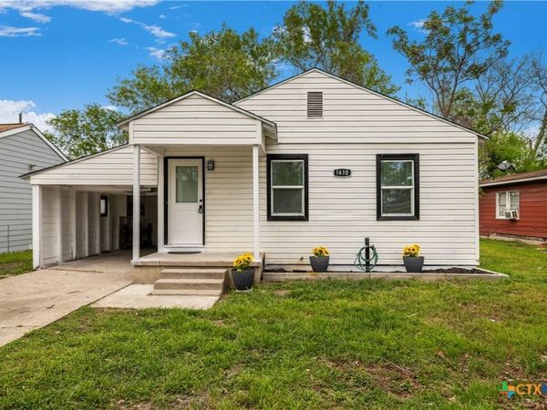 1610 E Rosebud Avenue , Victoria, TX 77901