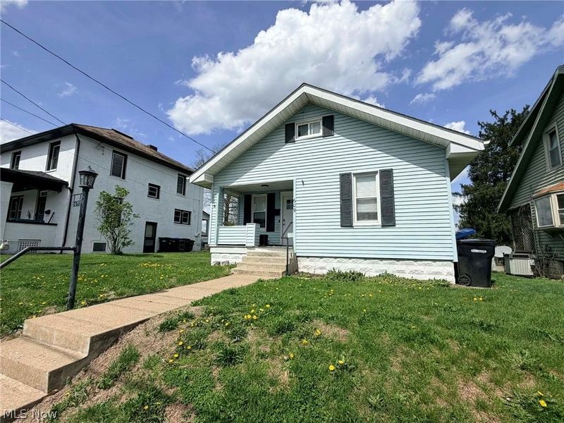 609 Seborn Avenue, Zanesville, OH 43701 Photo 2