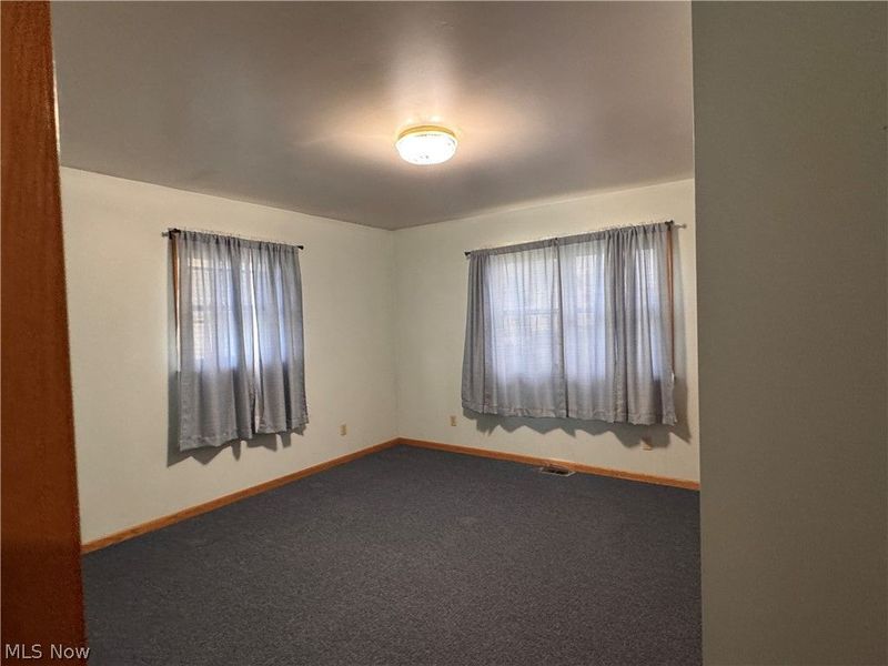 1408 Beckett Avenue, Cambridge, OH 43725 Photo 16