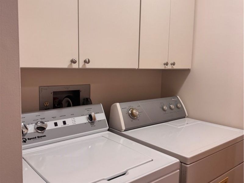 1408 Beckett Avenue, Cambridge, OH 43725 Photo 21