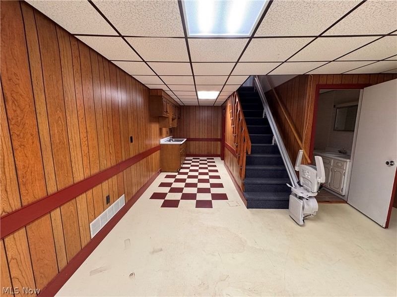 1408 Beckett Avenue, Cambridge, OH 43725 Photo 27