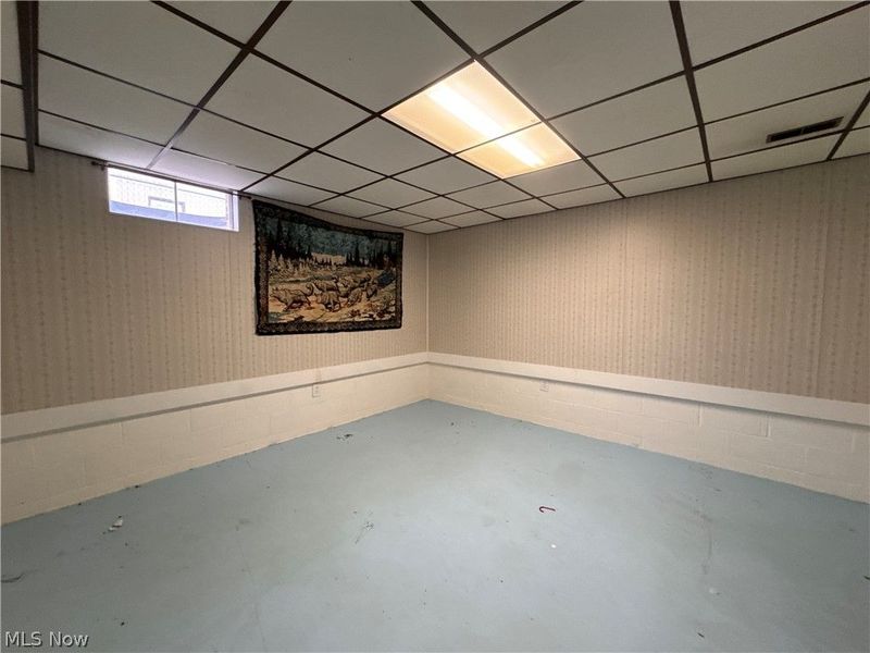 1408 Beckett Avenue, Cambridge, OH 43725 Photo 30