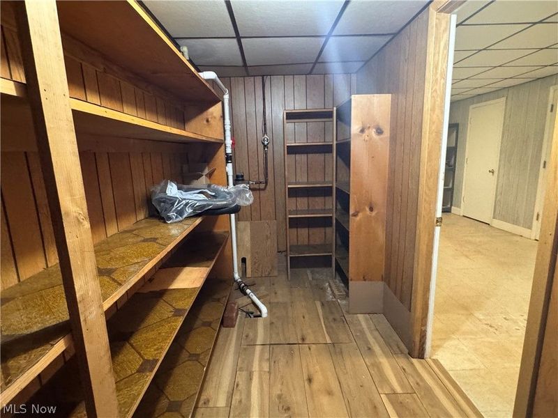 1408 Beckett Avenue, Cambridge, OH 43725 Photo 32