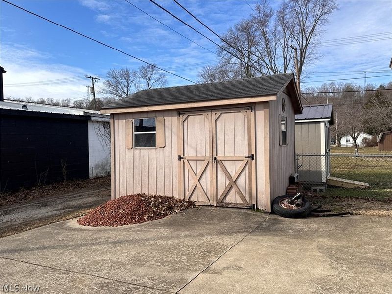 1408 Beckett Avenue, Cambridge, OH 43725 Photo 38