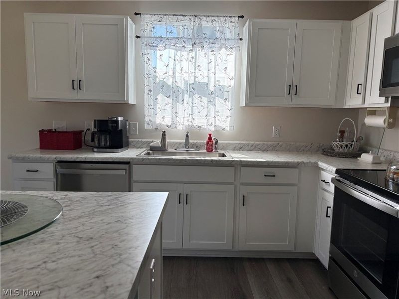 730 Whisper Creek Lane, Lodi, OH 44254 Photo 14