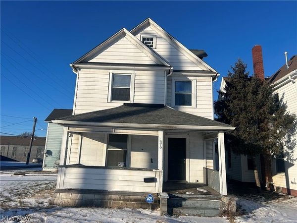679 Wooster Road W, Barberton, OH 44203