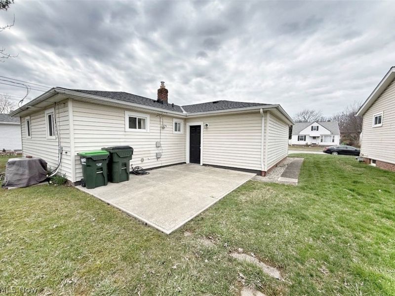 1739 Ridgeview Drive, Wickliffe, OH 44092 Photo 14