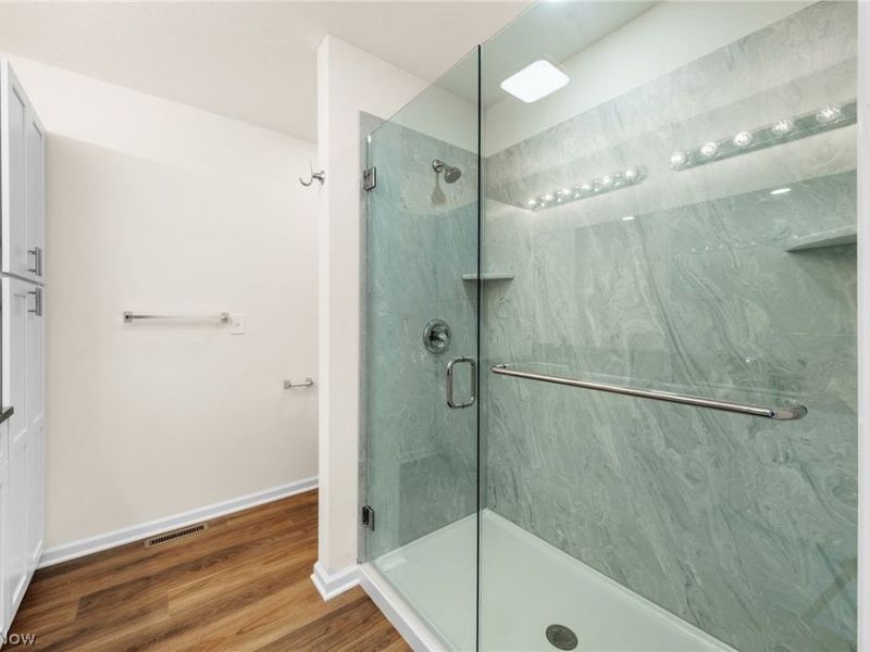 1328 Hazelwood, Akron, OH 44305 Photo 18