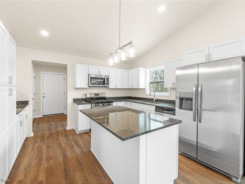 1328 Hazelwood, Akron, OH 44305 Photo 7