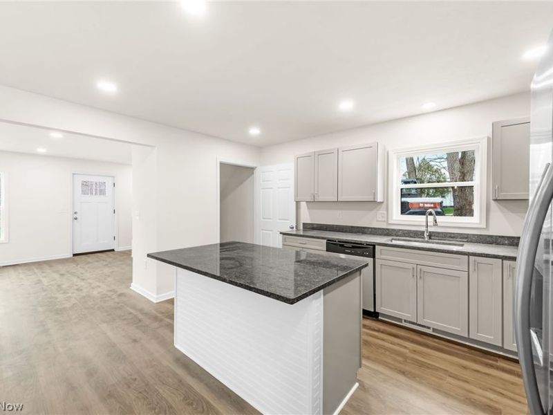 1334 Hazelwood Ave , Akron, OH 44305 Photo 11