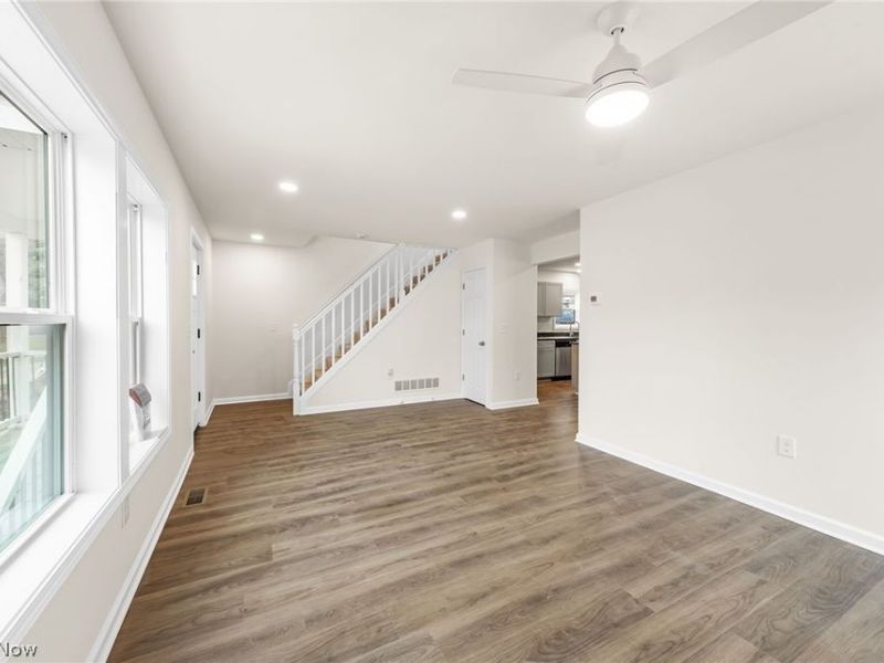 1334 Hazelwood Ave , Akron, OH 44305 Photo 13