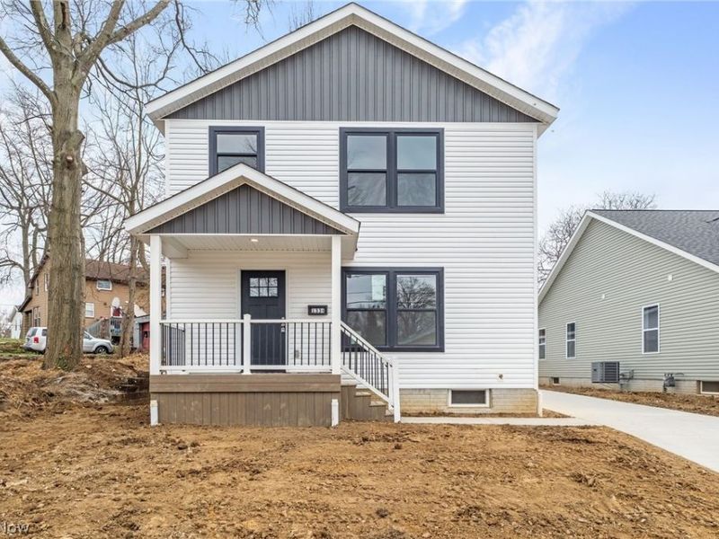 1334 Hazelwood Ave , Akron, OH 44305 Photo 2