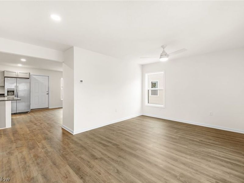 1334 Hazelwood Ave , Akron, OH 44305 Photo 3