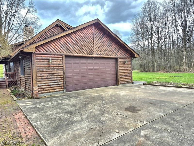 1174 Henn Hyde Road NE, Warren, OH 44484 Photo 2