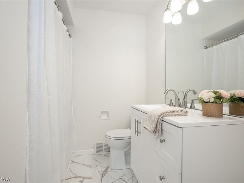 451 Fulmer Avenue , Akron, OH 44312 Photo 20