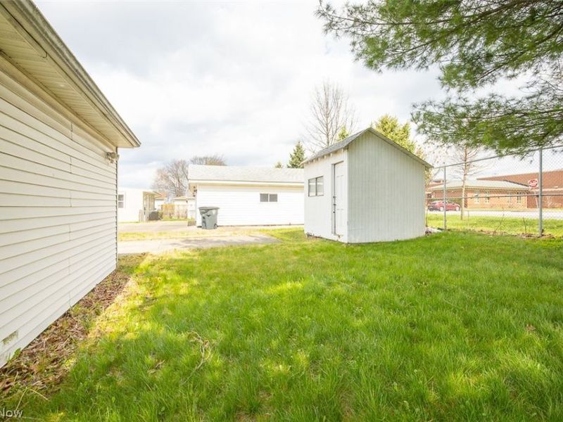 451 Fulmer Avenue , Akron, OH 44312 Photo 31