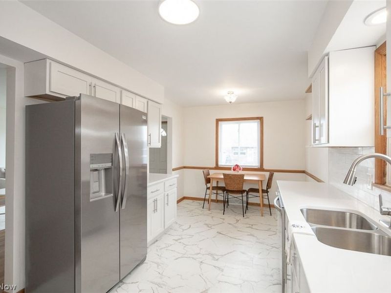 451 Fulmer Avenue , Akron, OH 44312 Photo 6