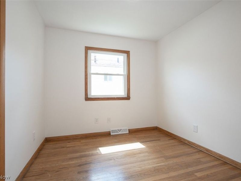 451 Fulmer Avenue , Akron, OH 44312 Photo 9