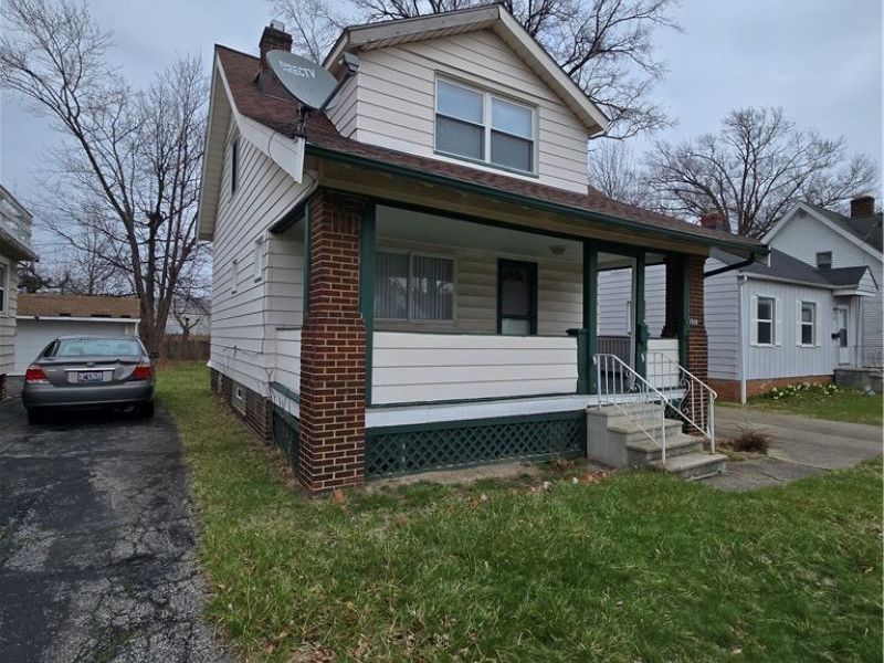 1505 E 196th Street, Euclid, OH 44117 Photo 6