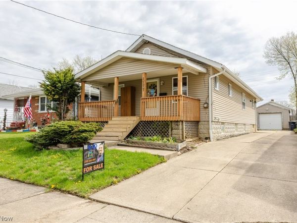 1177 Neptune Avenue, Akron, OH 44301