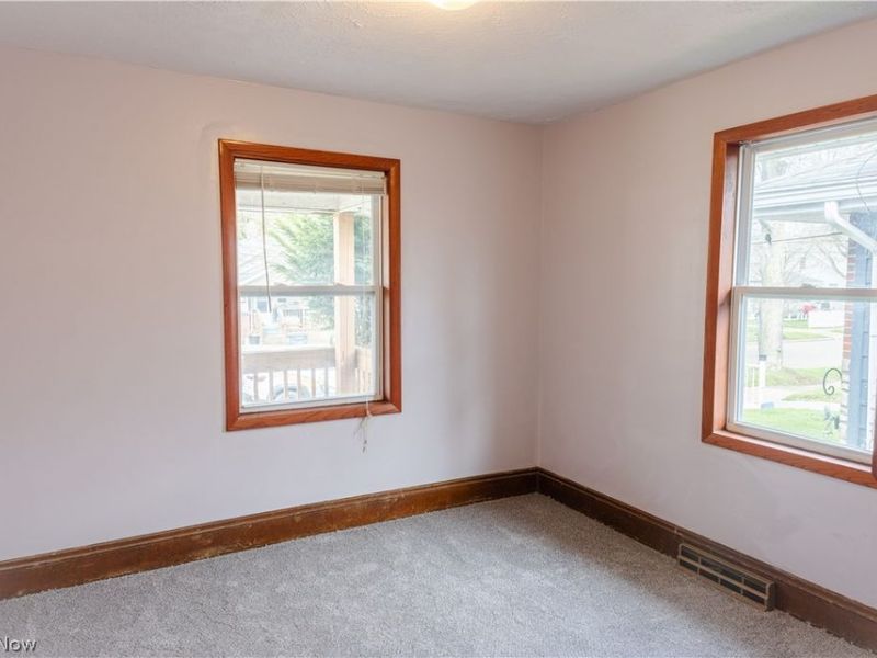 1177 Neptune Avenue, Akron, OH 44301 Photo 13