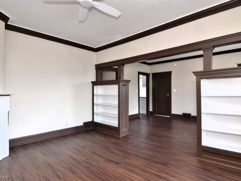 425 East 120th Street , Cleveland, OH 44108 Photo 20