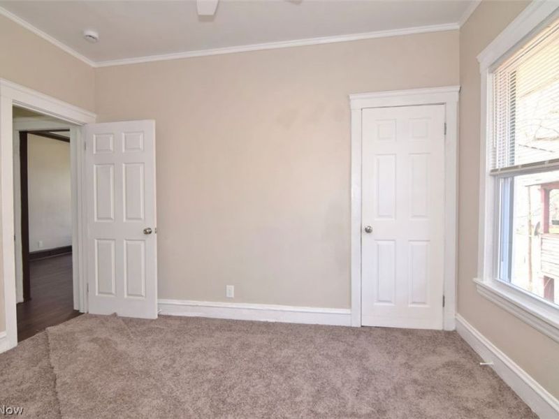 425 East 120th Street , Cleveland, OH 44108 Photo 38