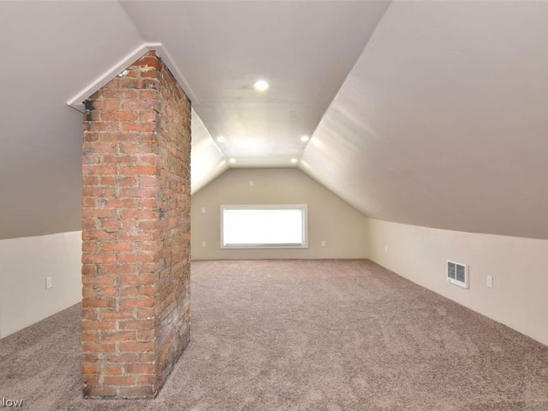 425 East 120th Street , Cleveland, OH 44108 Photo 42