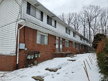 1781 Cromwell Drive, Akron, OH 44313