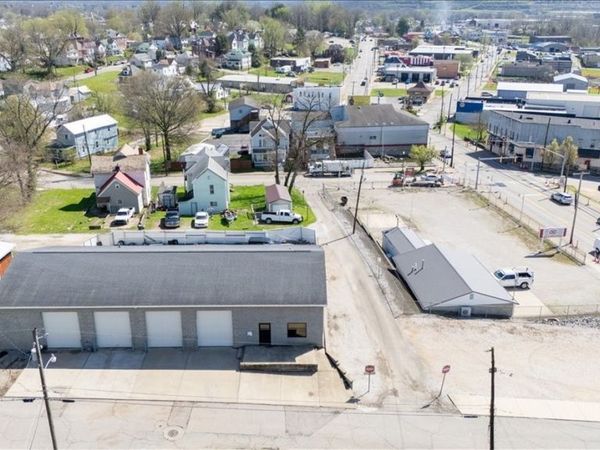 705 7th Street, Parkersburg, WV 26101