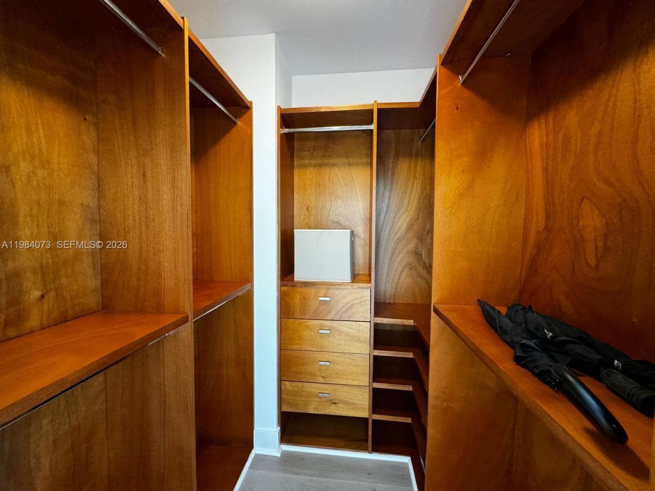 601 NE 36th St, Unit 1808, Miami, FL 33137 Photo