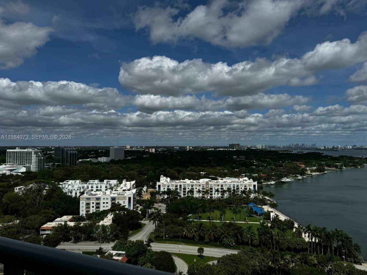 601 NE 36th St, Unit 1808, Miami, FL 33137 Photo