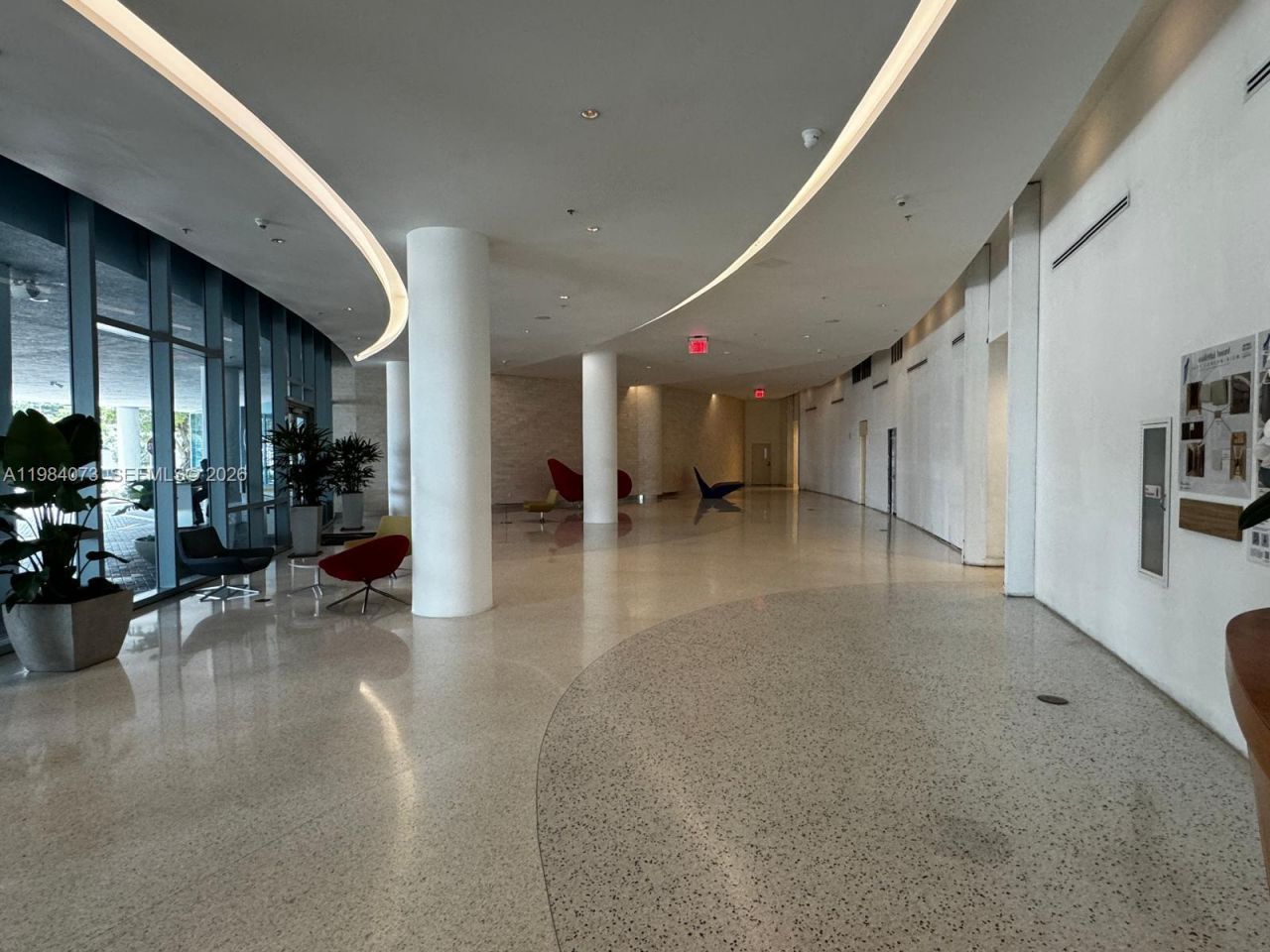 601 NE 36th St, Unit 1808, Miami, FL 33137 Photo