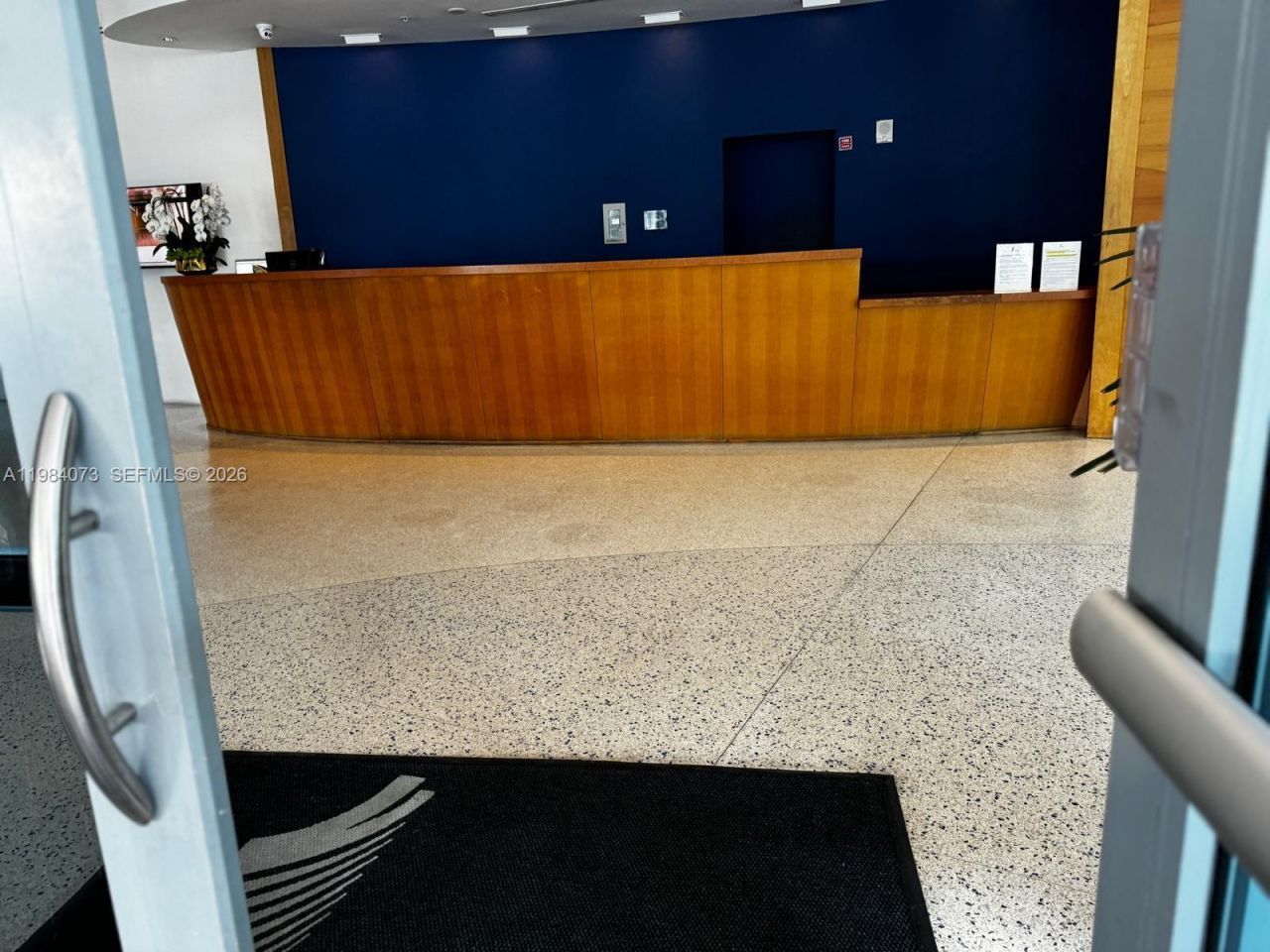 601 NE 36th St, Unit 1808, Miami, FL 33137 Photo