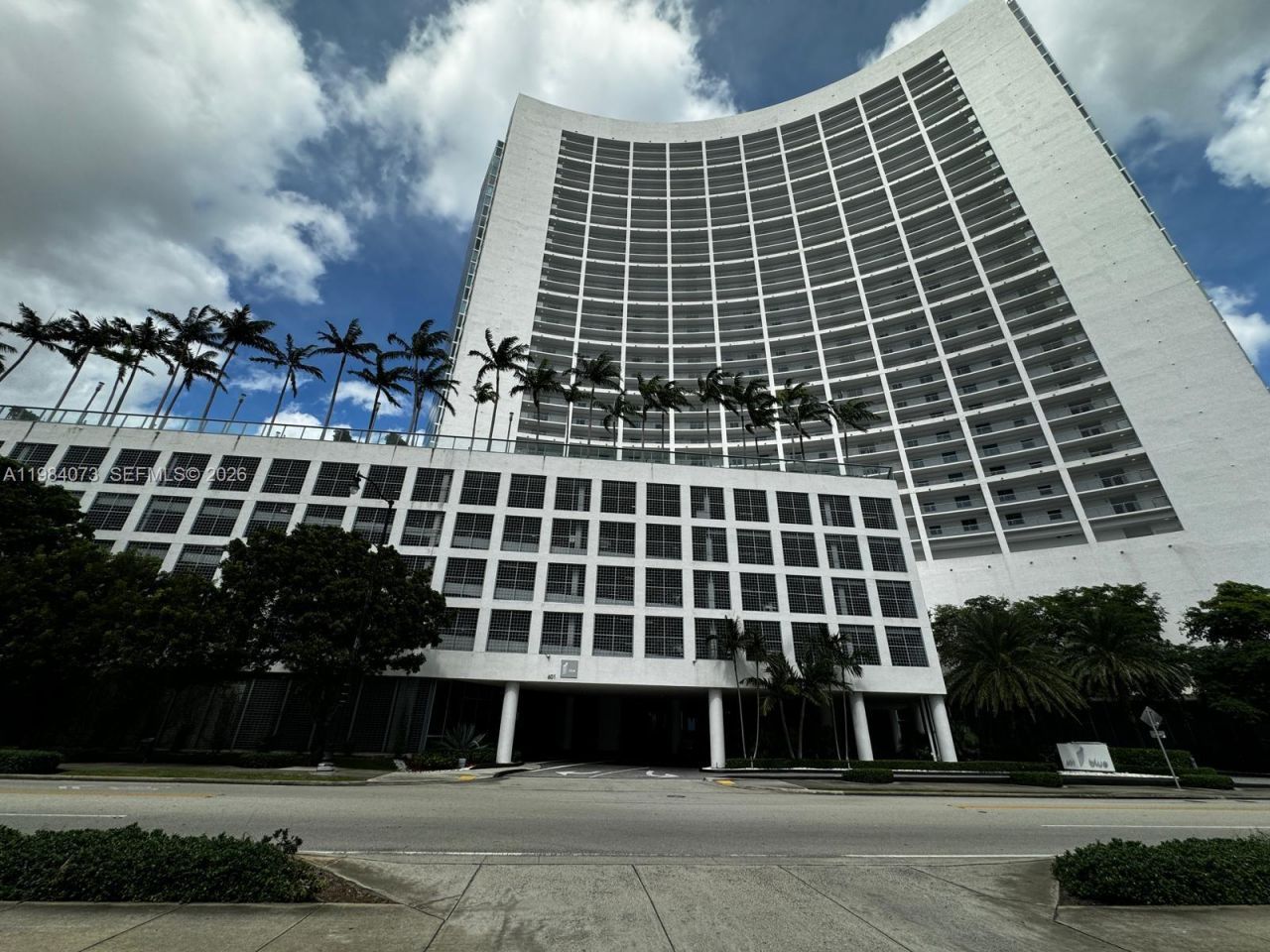 601 NE 36th St, Unit 1808, Miami, FL 33137 Photo