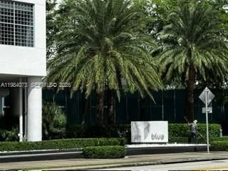 601 NE 36th St, Unit 1808, Miami, FL 33137 Photo