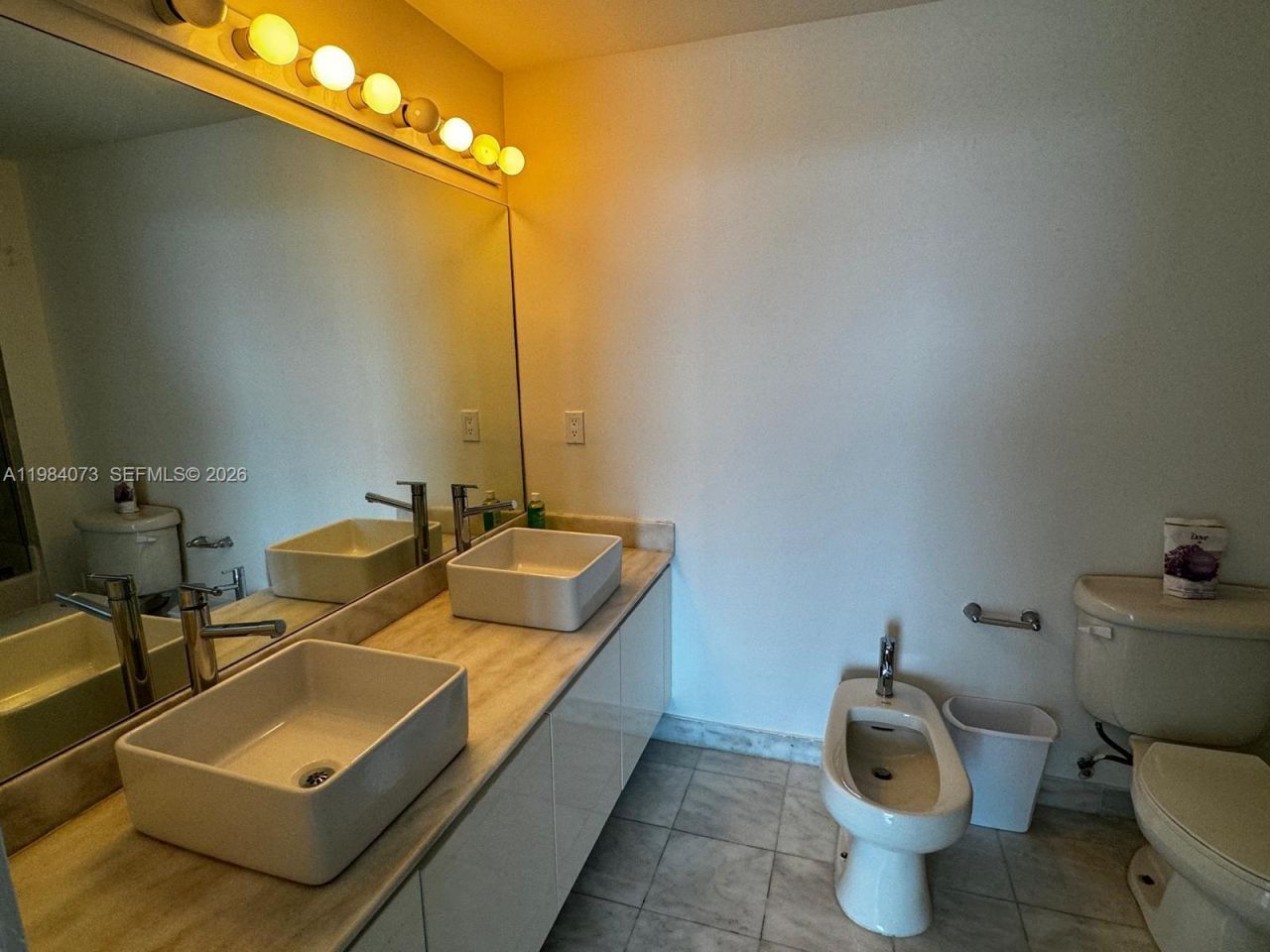 601 NE 36th St, Unit 1808, Miami, FL 33137 Photo