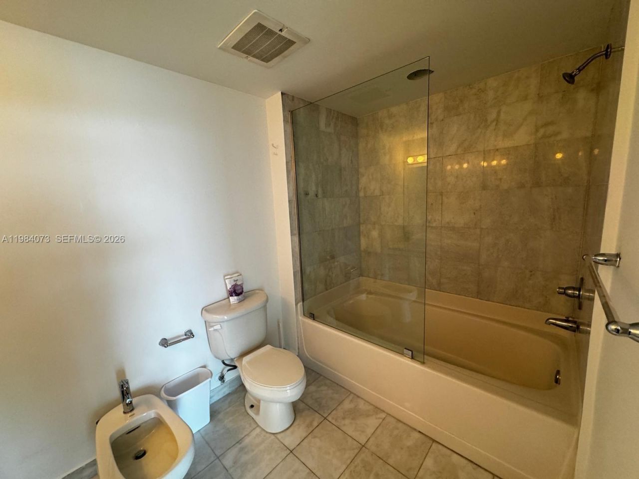 601 NE 36th St, Unit 1808, Miami, FL 33137 Photo