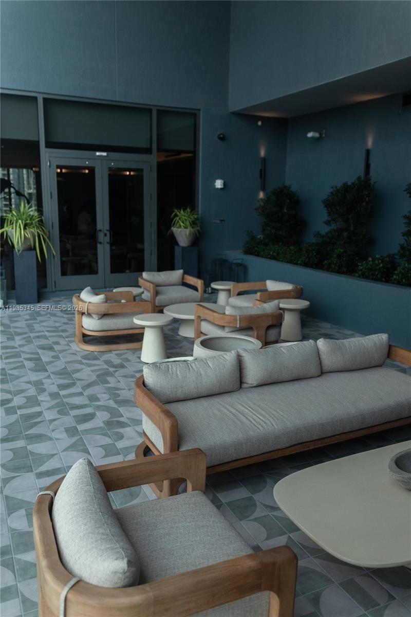 121 NE 5th St, Unit 2211, Miami, FL 33132 Photo