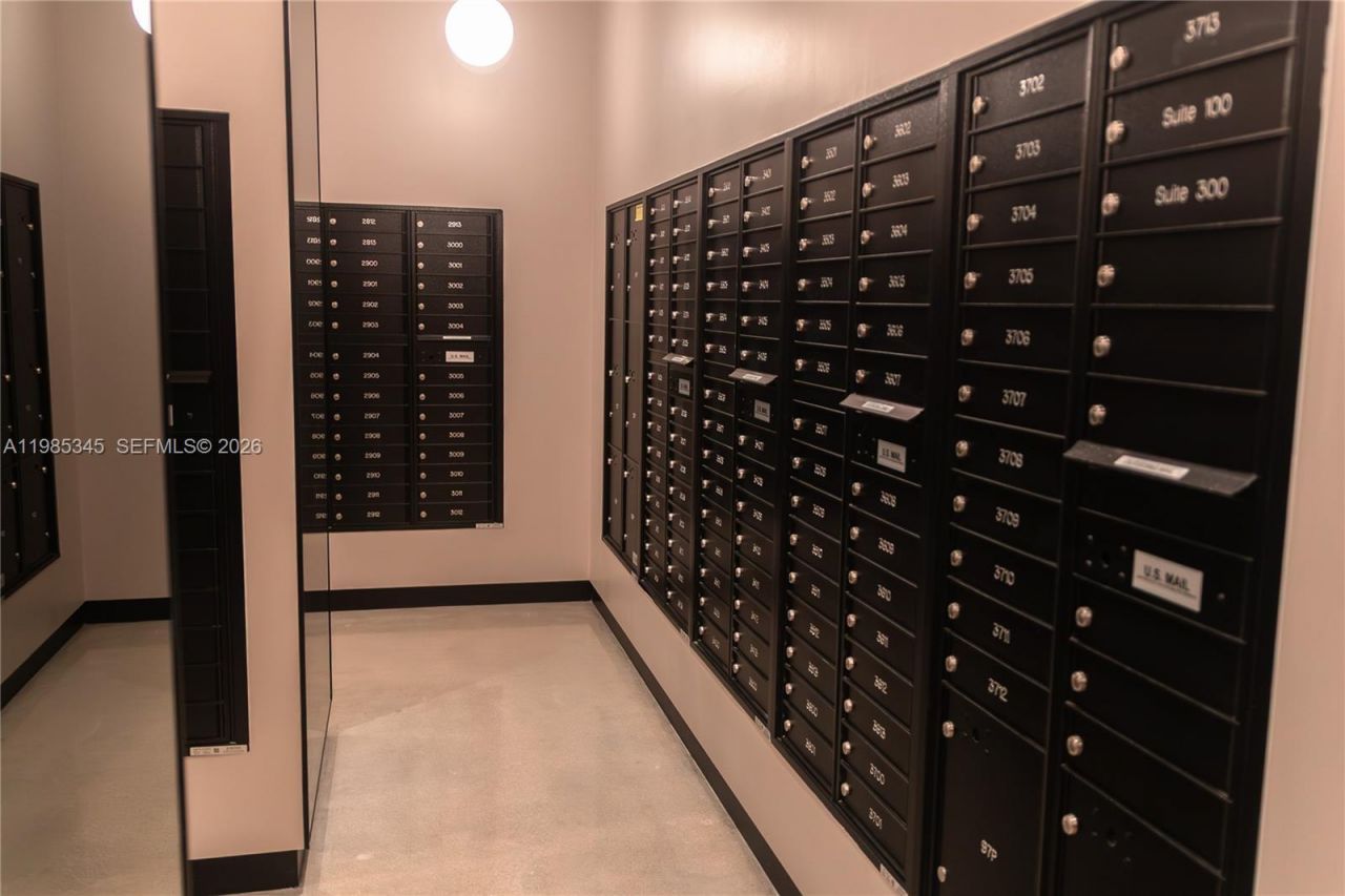 121 NE 5th St, Unit 2211, Miami, FL 33132 Photo