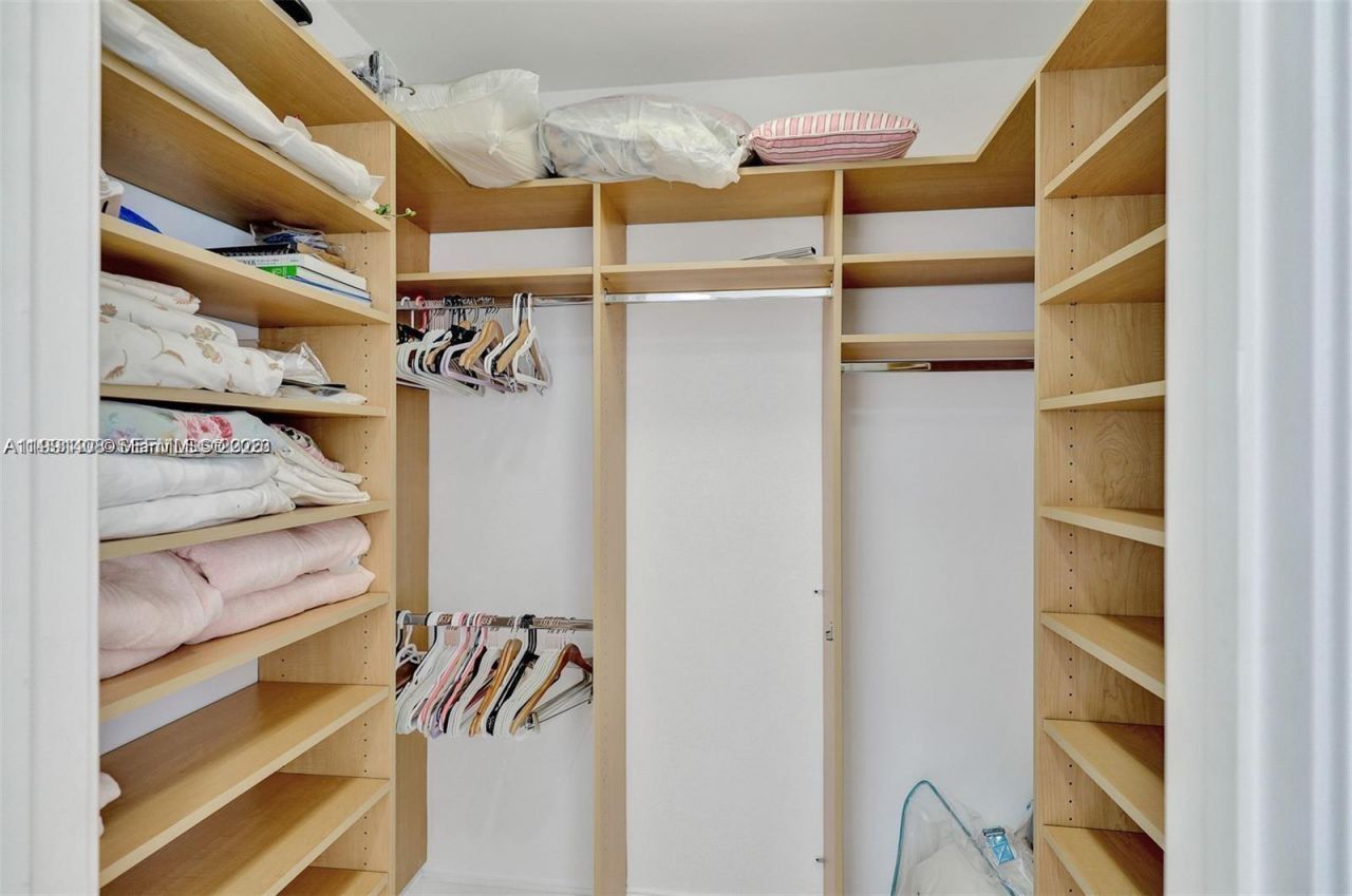 18101 Collins Ave , Unit 1003, Sunny Isles Beach, FL 33160 Photo