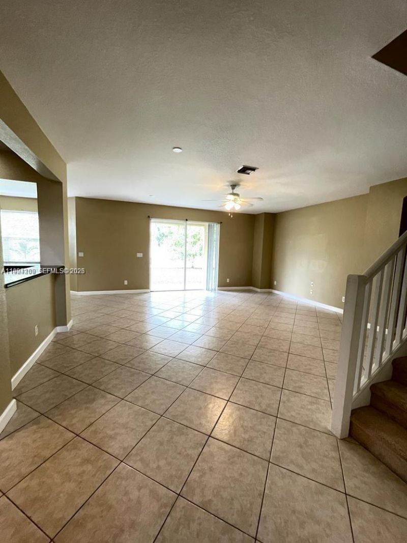 19183 N Hibiscus St , Unit 19183, Weston, FL 33332 Photo