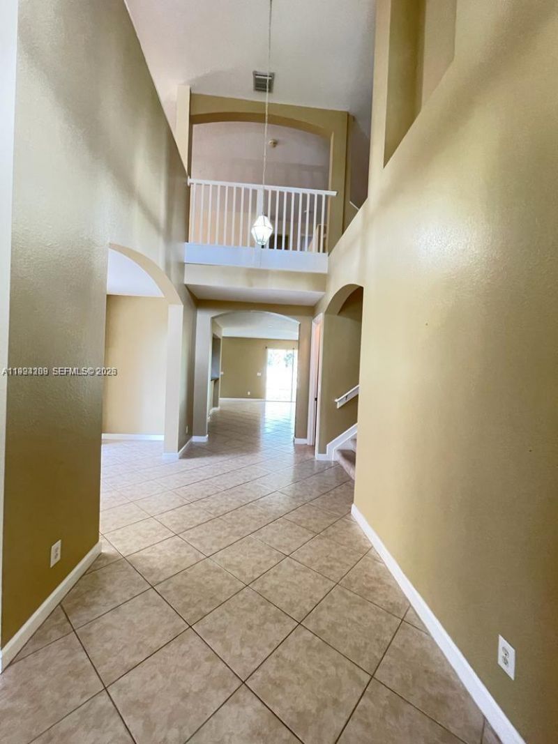 19183 N Hibiscus St , Unit 19183, Weston, FL 33332 Photo