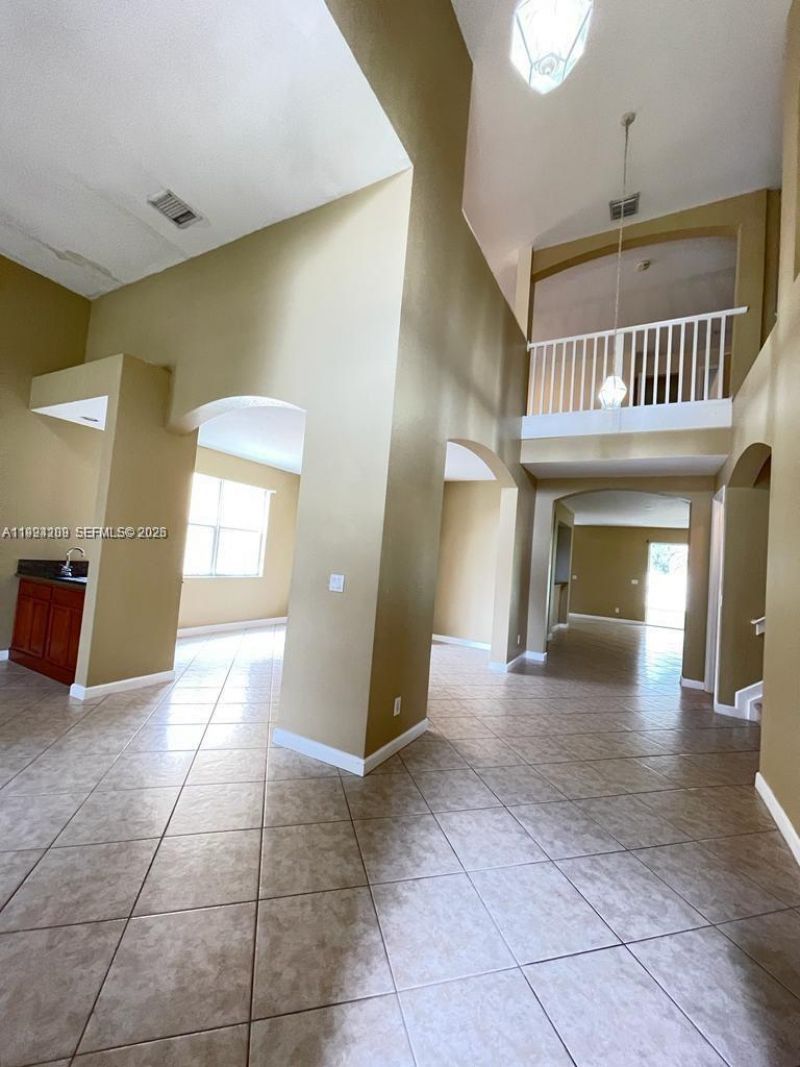 19183 N Hibiscus St , Unit 19183, Weston, FL 33332 Photo