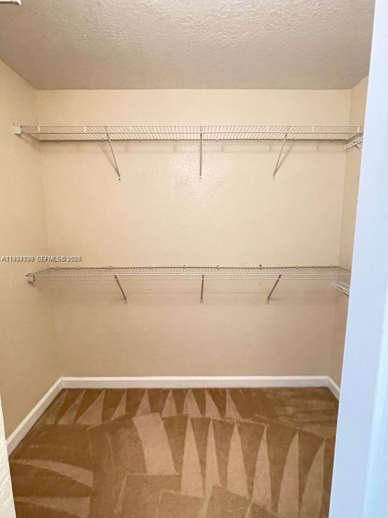 19183 N Hibiscus St , Unit 19183, Weston, FL 33332 Photo