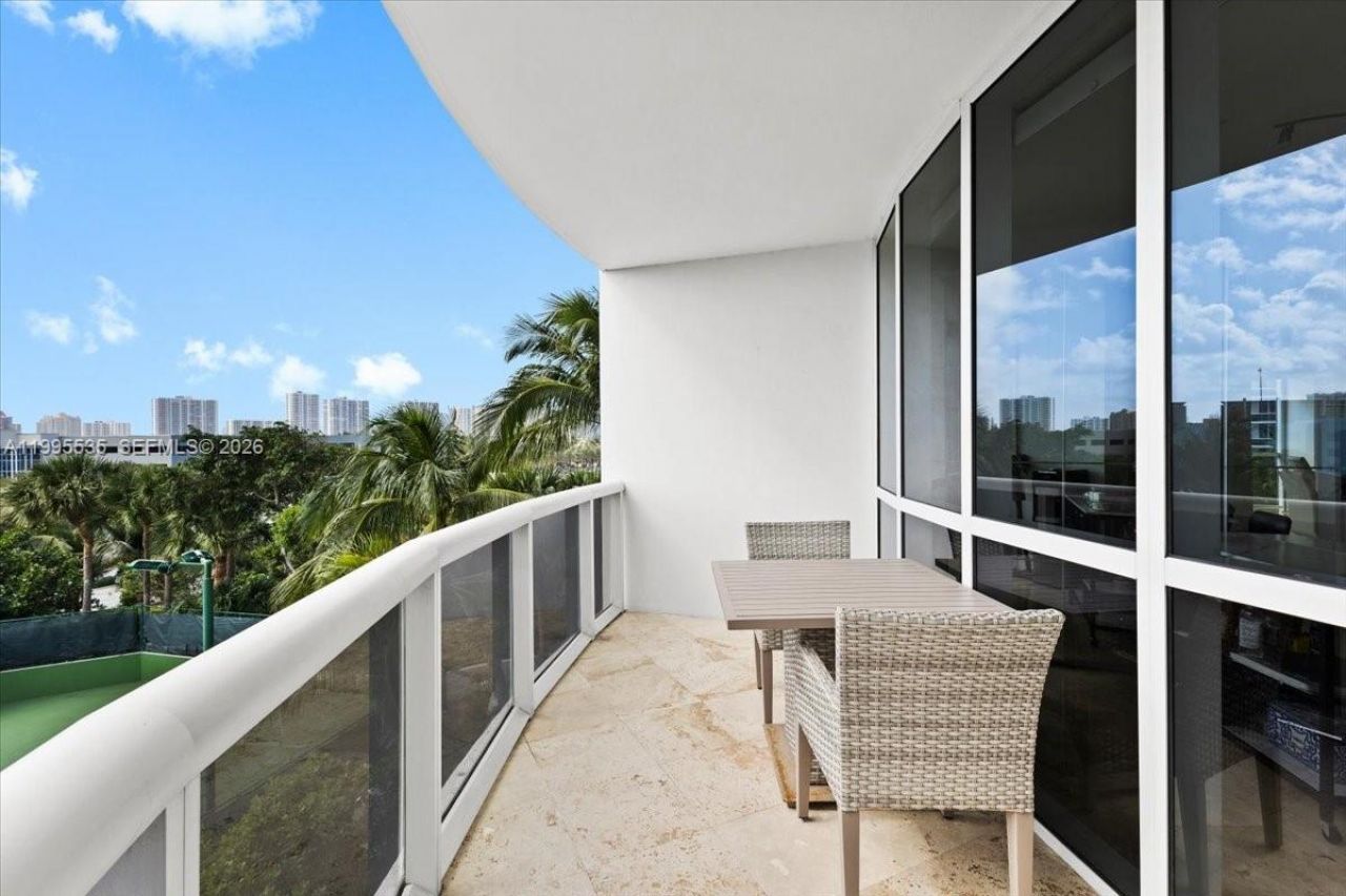 18201 Collins Ave, Unit 601A, Sunny Isles Beach, FL 33160 Photo