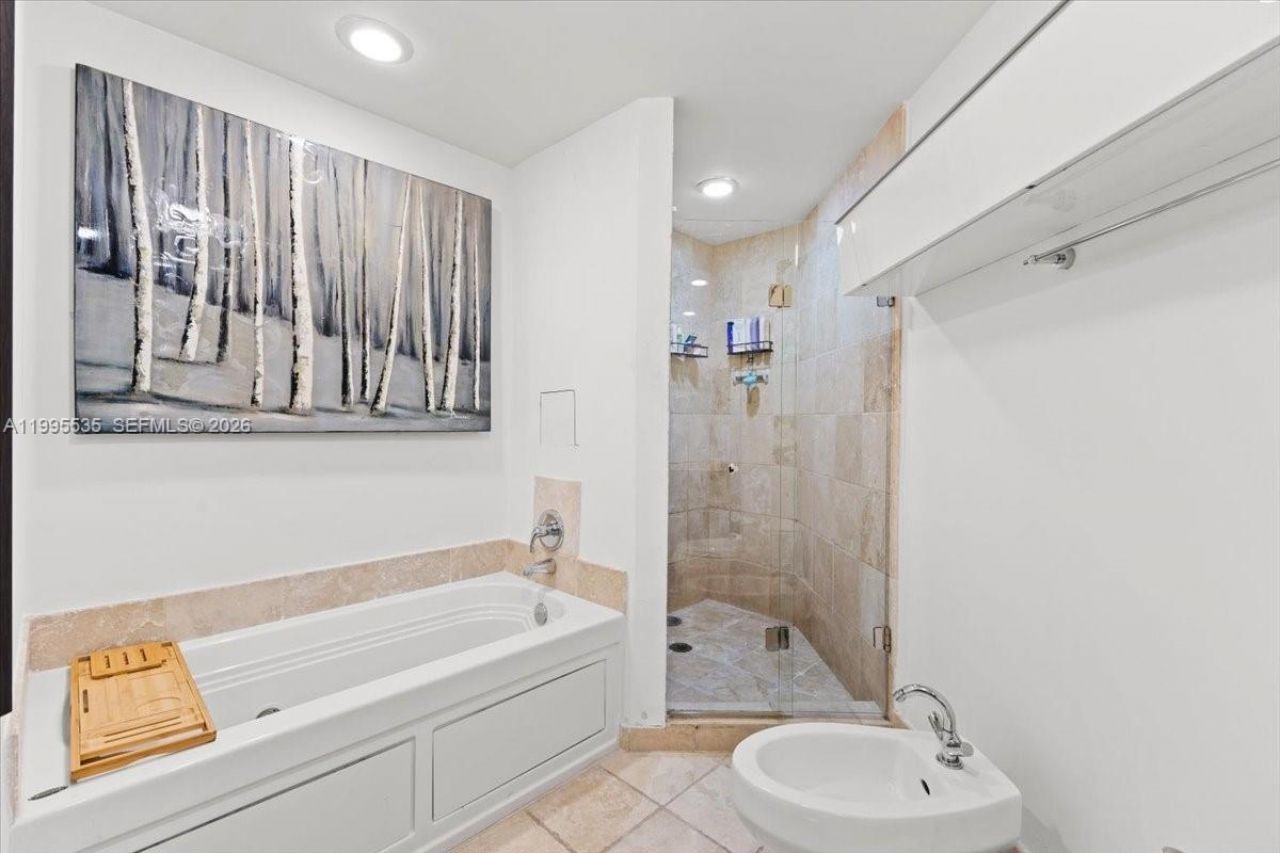 18201 Collins Ave, Unit 601A, Sunny Isles Beach, FL 33160 Photo