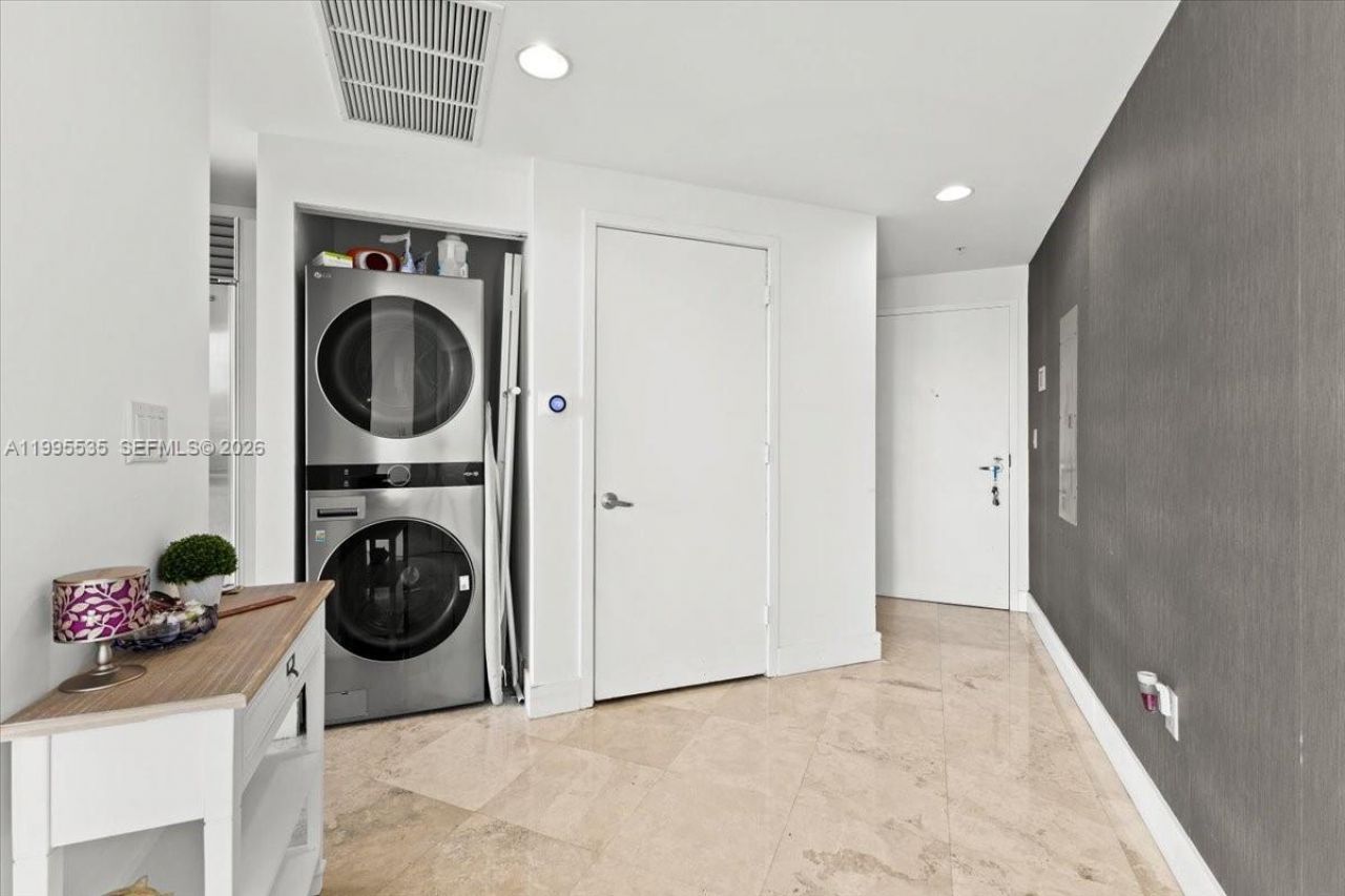 18201 Collins Ave, Unit 601A, Sunny Isles Beach, FL 33160 Photo
