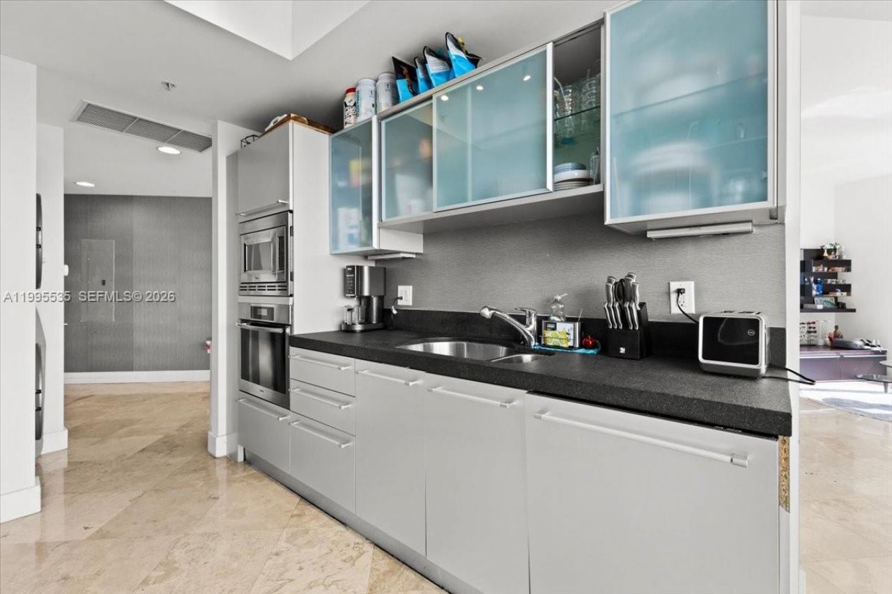 18201 Collins Ave , Unit 601A, Sunny Isles Beach, FL 33160 Photo