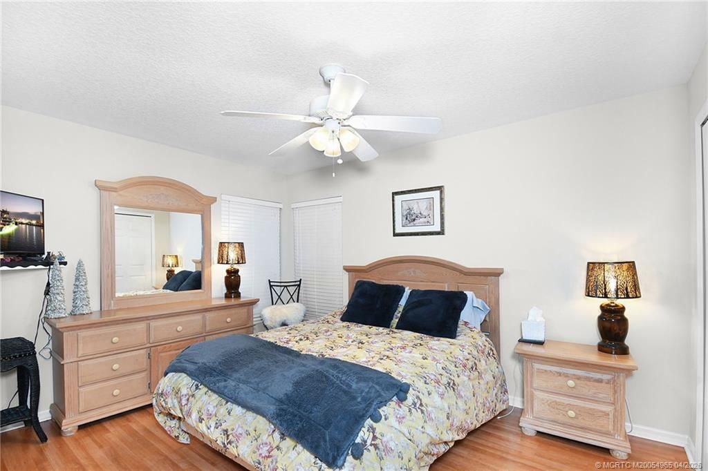 526 NE Vanda Terrado, Jensen Beach, FL 34957 Photo